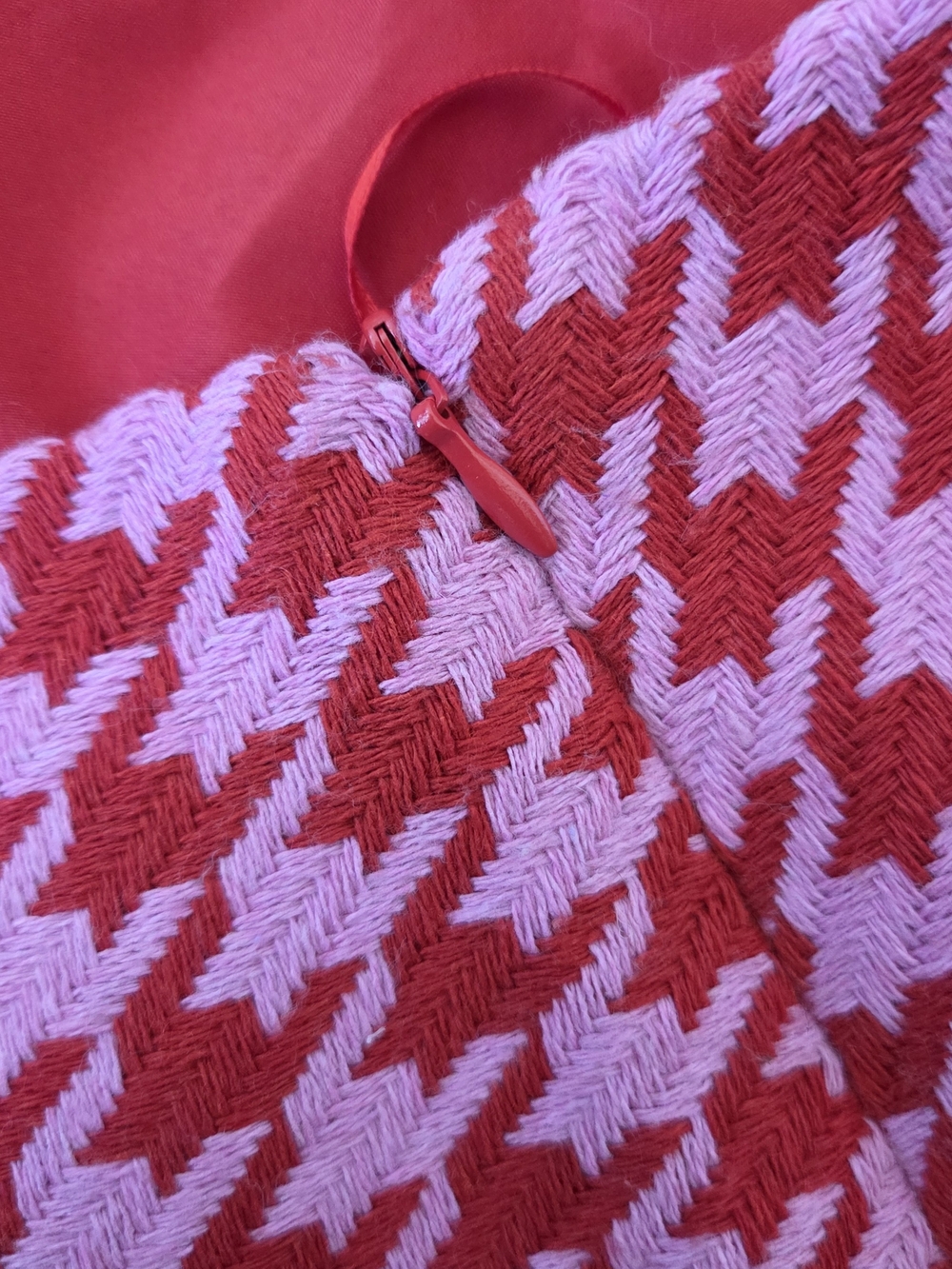 🌟NWT ONLY Pink & Red Houndstooth A-Line Mini Skirt - Picture 3 of 4